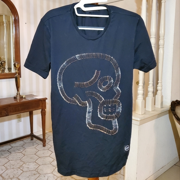 Saw Clothing T-shirt - Picture 2 of 5